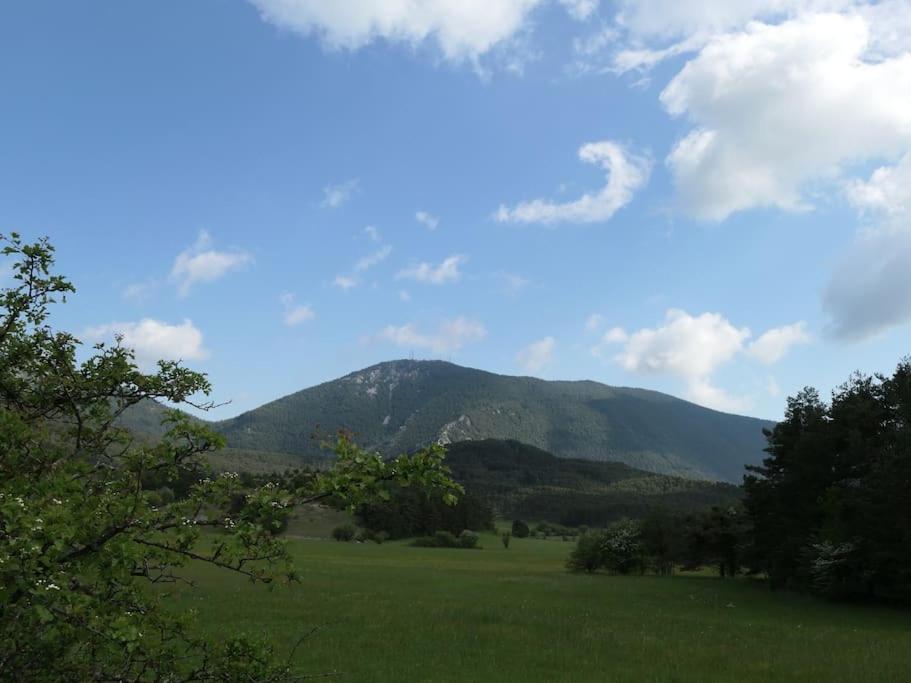 Montagne, Mer Et Verdon Séranon Esterno foto